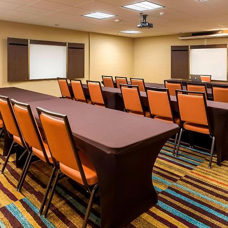 Fairfield Inn & Suites Dallas Park Central Экстерьер фото